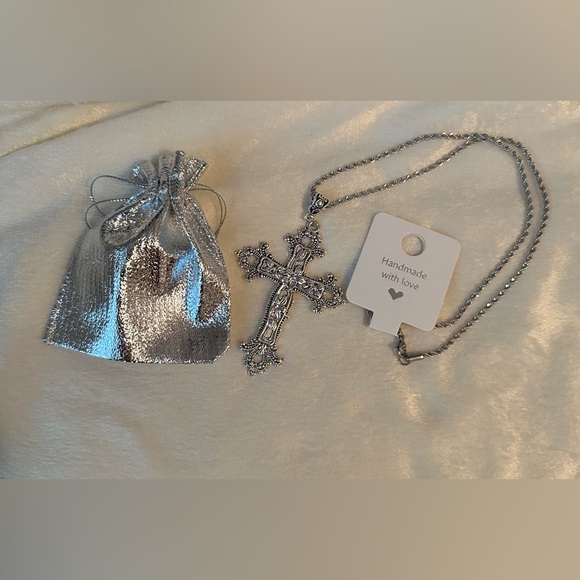 Gothic Cross Charm Necklace Floral Design Big Punk Goth Silver Tone - Picture 7 of 11